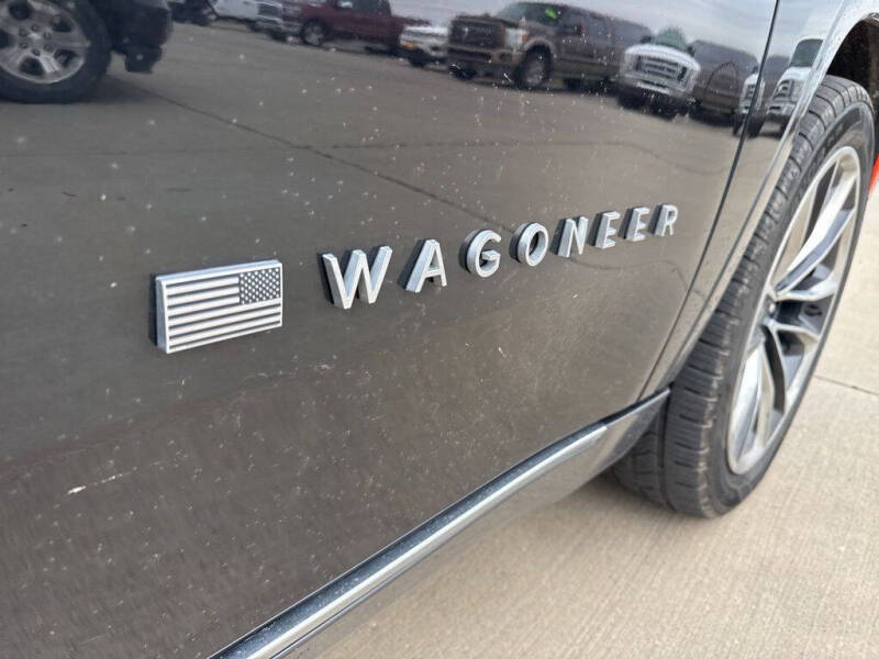 2022 Jeep Wagoneer Series III