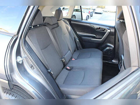 2019 Toyota RAV4 Hybrid LE