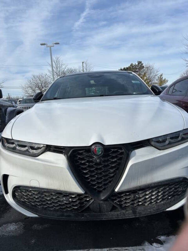2024 Alfa Romeo Tonale Hybrid Veloce