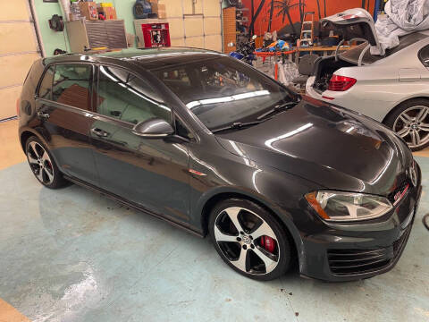 2017 Volkswagen Golf GTI