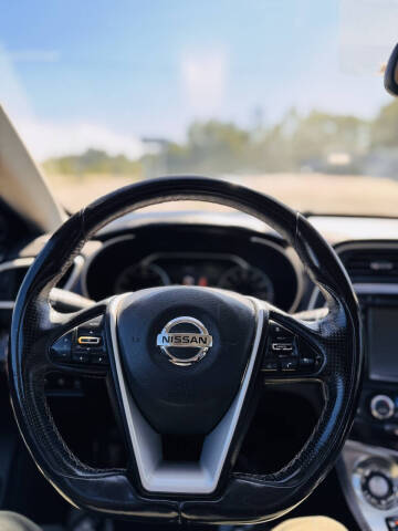 2016 Nissan Maxima Platinum