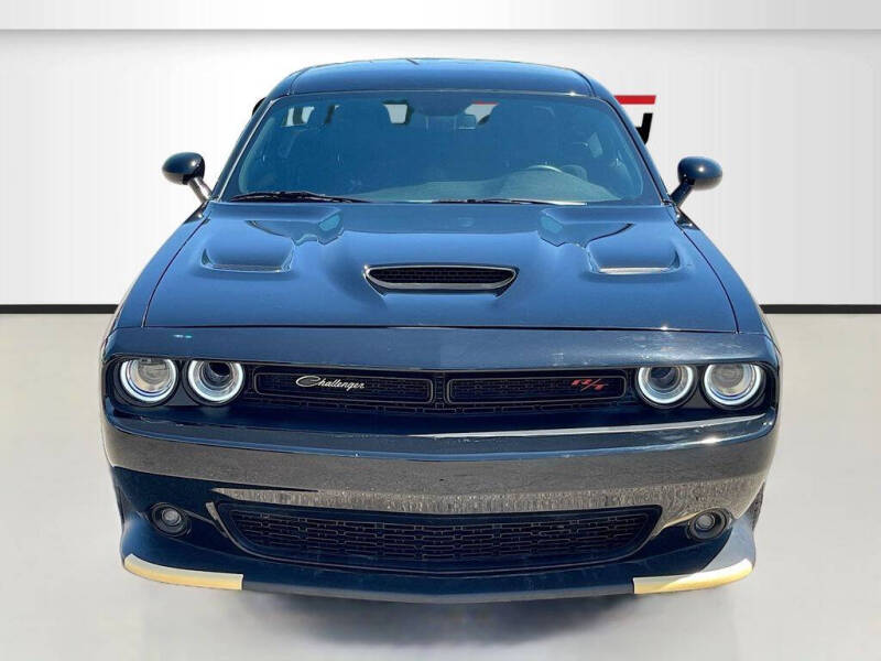 2022 Dodge Challenger