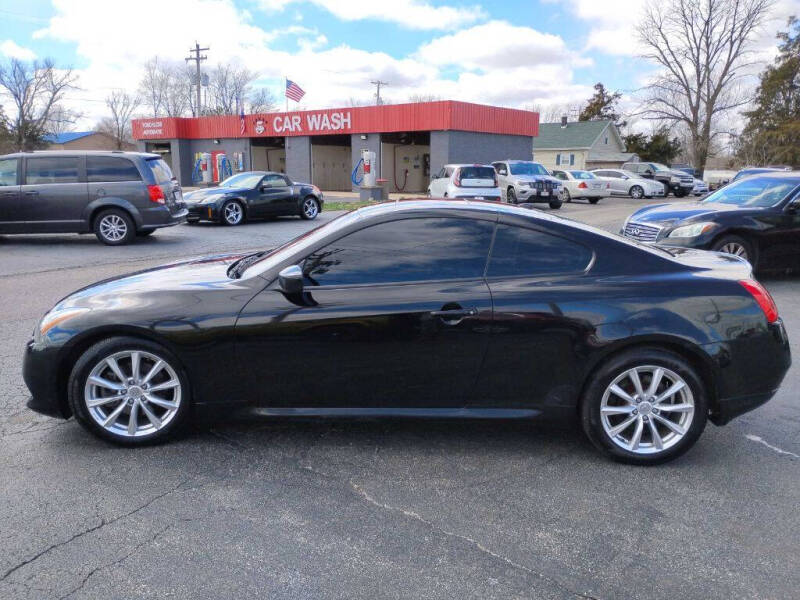 2011 Infiniti G37 Coupe x