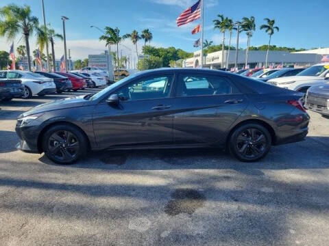 2022 Hyundai Elantra