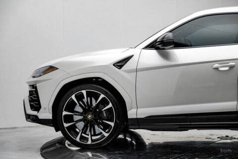 2022 Lamborghini Urus