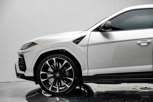 2022 Lamborghini Urus