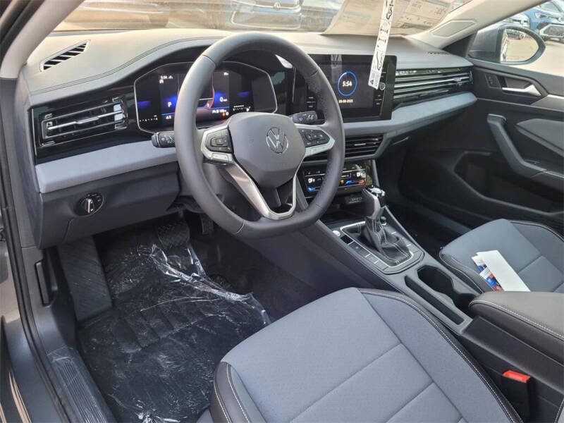 2025 Volkswagen Jetta SE