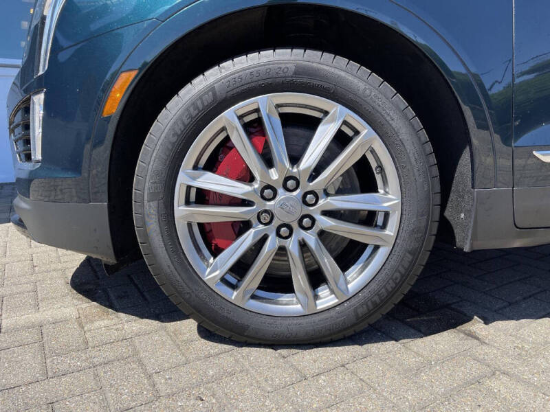 2024 Cadillac XT5 Sport