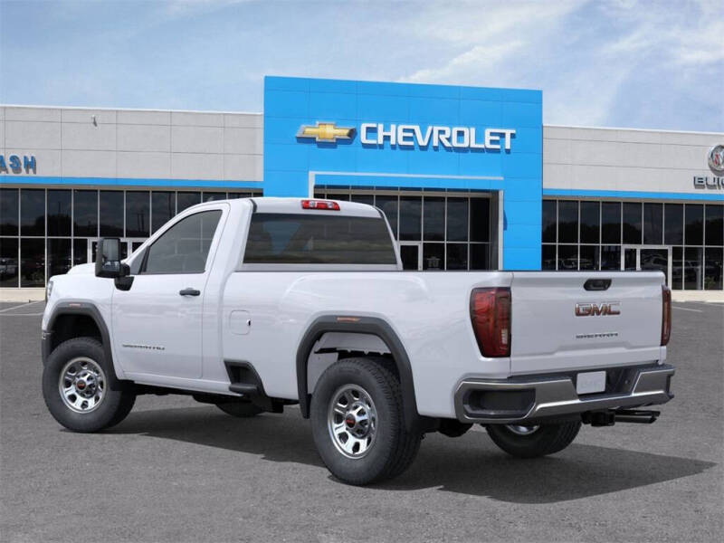 2025 GMC Sierra 2500HD Pro