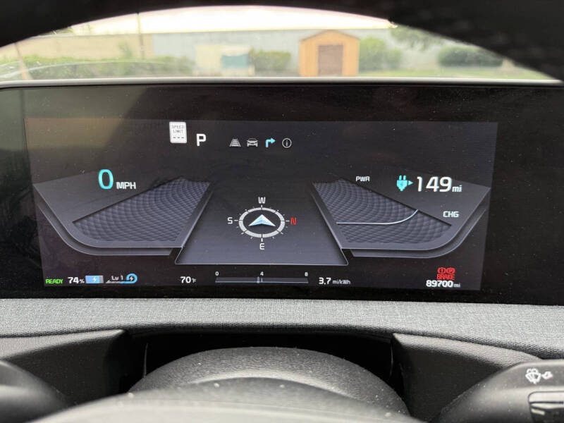 2022 Kia EV6 Light