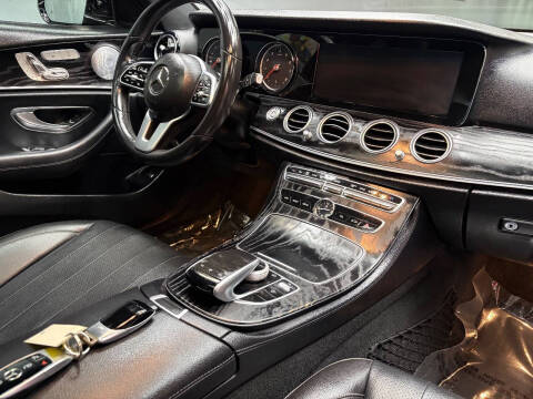 2019 Mercedes-Benz E-Class E 300