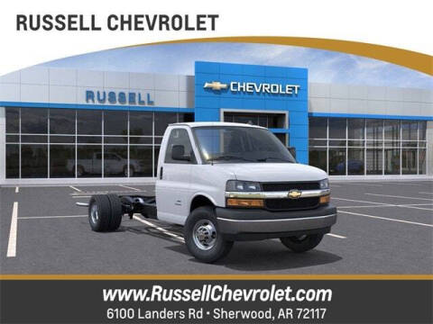 2025 Chevrolet Express 3500