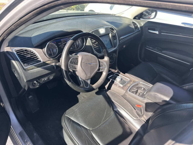 2020 Chrysler 300 Limited