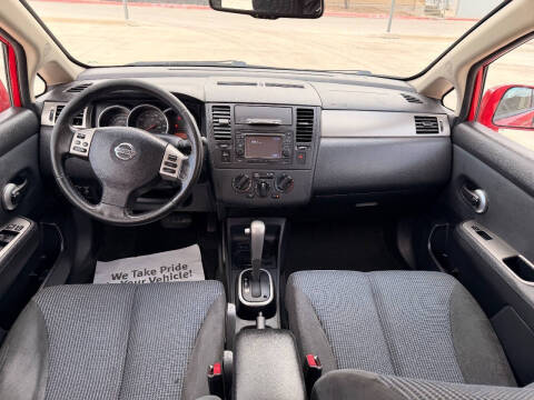 2012 Nissan Versa 1.8 SL