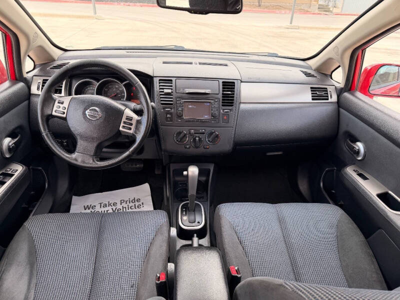 2012 Nissan Versa 1.8 SL