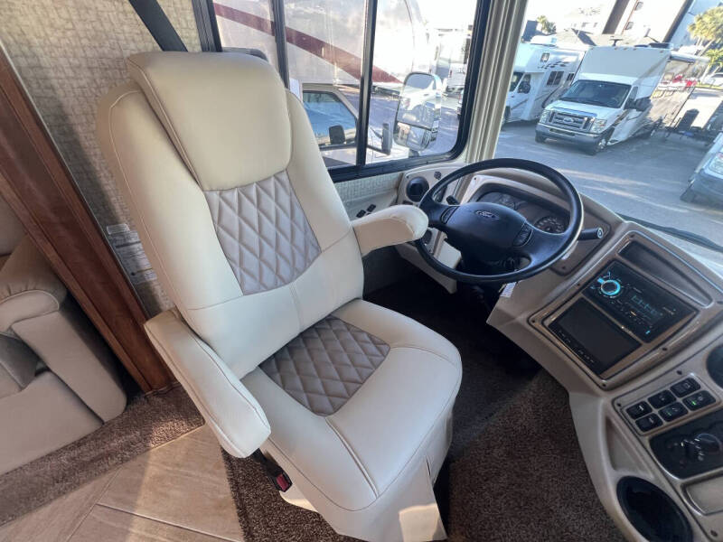 2016 Coachmen RV Encounter