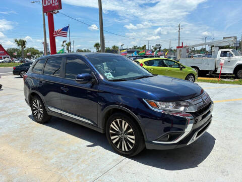 2020 Mitsubishi Outlander SE