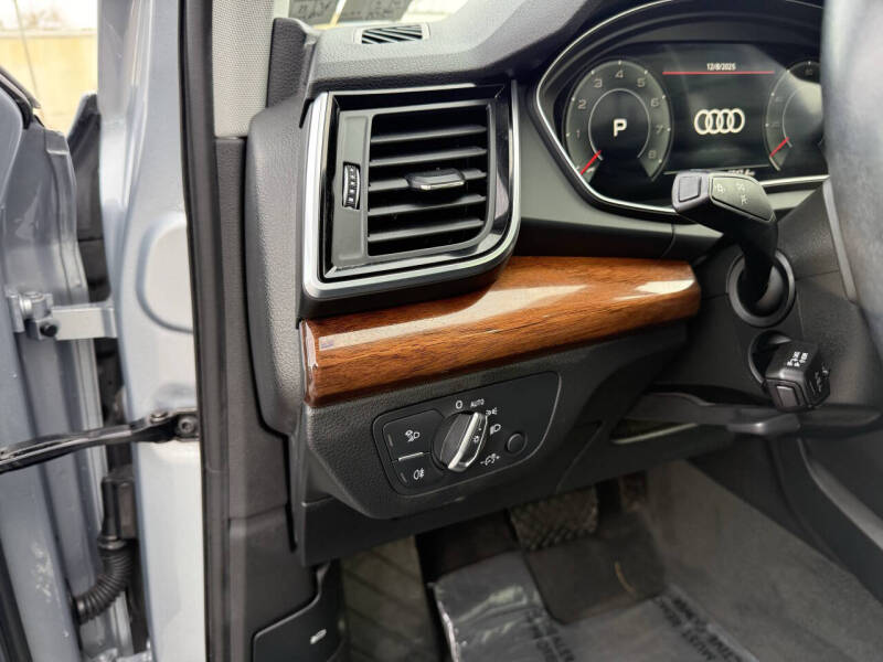 2021 Audi Q5 quattro Premium Plus 45 TFSI