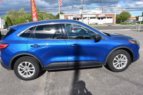 2022 Ford Escape Hybrid SE