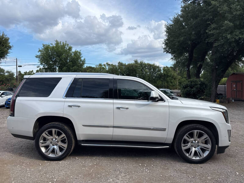 2019 Cadillac Escalade Luxury