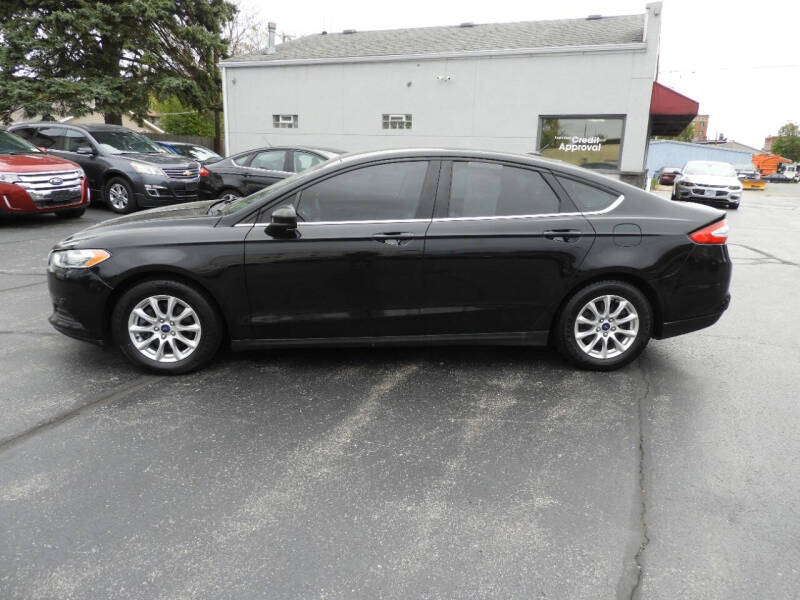2016 Ford Fusion S