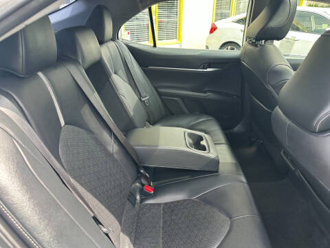 2020 Toyota Camry XSE