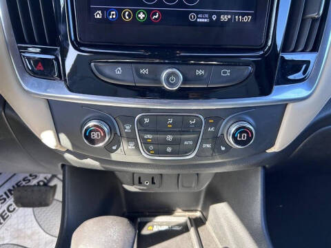 2022 Chevrolet Traverse LT Leather