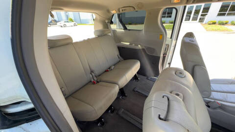 2014 Toyota Sienna Limited 7-Passenger