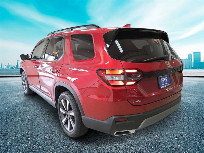 2025 Honda Pilot Touring