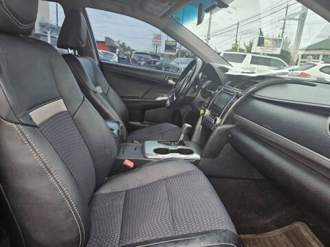 2014 Toyota Camry SE Sport