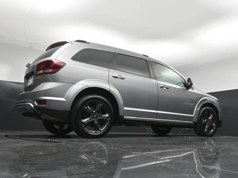 2020 Dodge Journey Crossroad