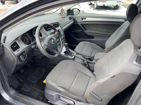 2015 Volkswagen Golf TSI S