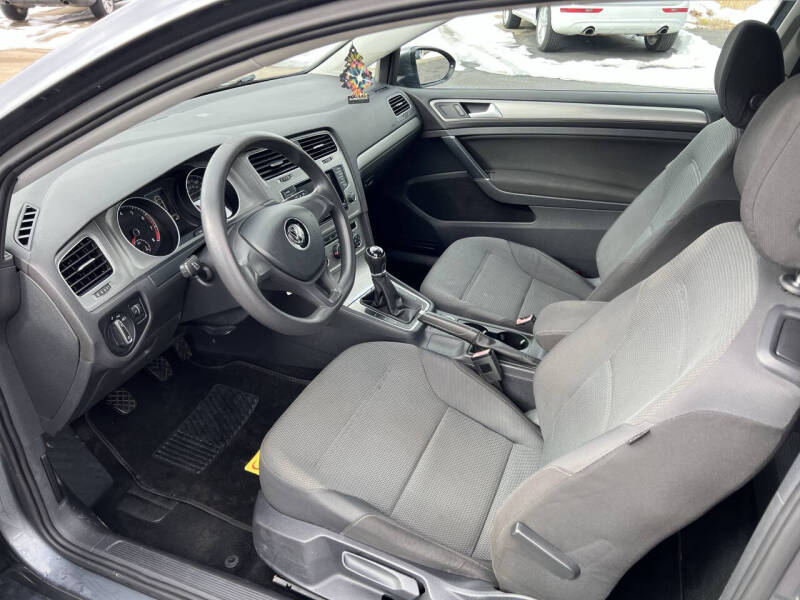 2015 Volkswagen Golf TSI S