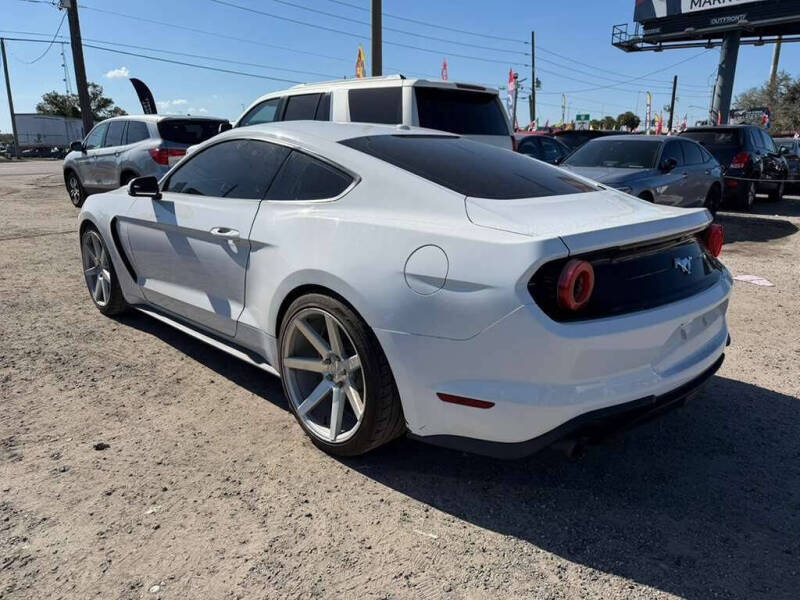 2019 Ford Mustang EcoBoost