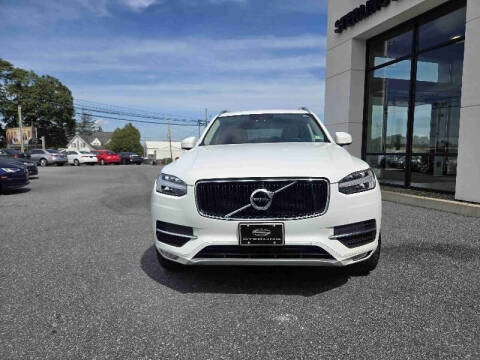 2019 Volvo XC90 T6 Momentum