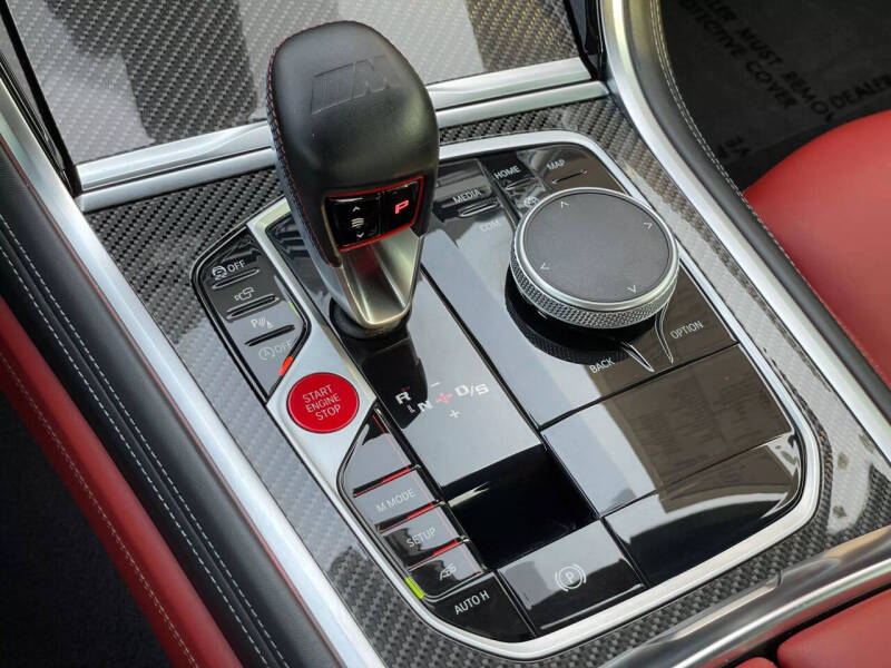 2022 BMW M8 Competition