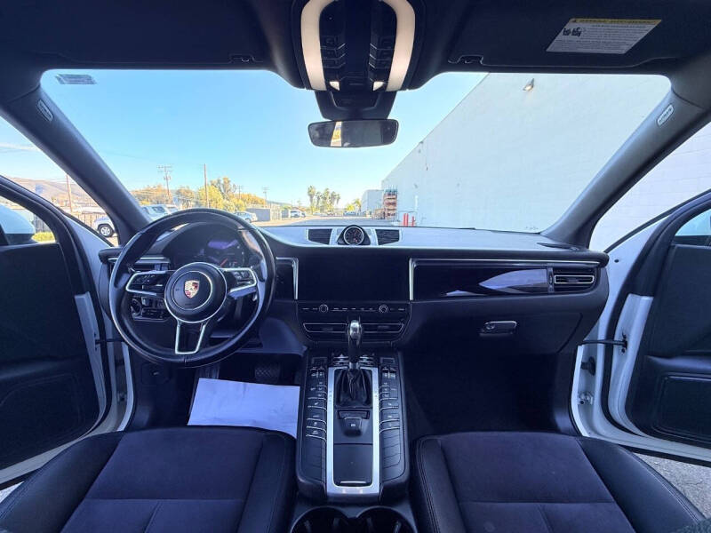 2020 Porsche Macan