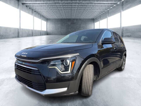 2023 Kia Niro LX
