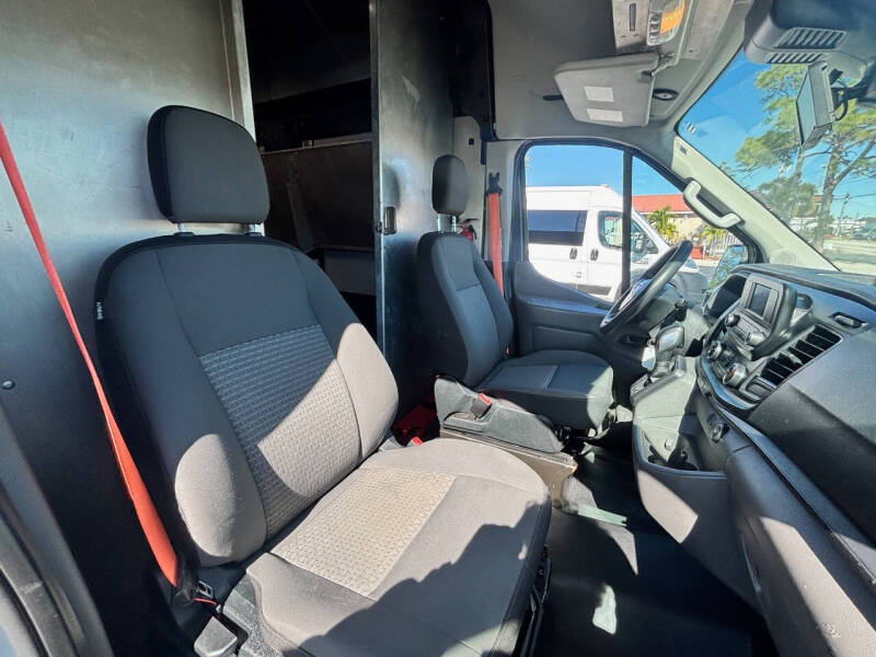2020 Ford Transit 250