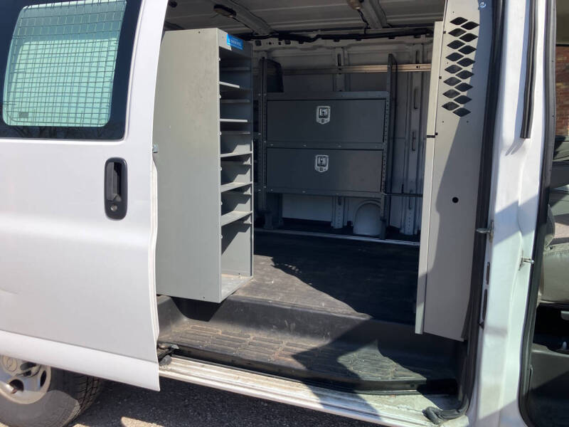 2019 Chevrolet Express 2500