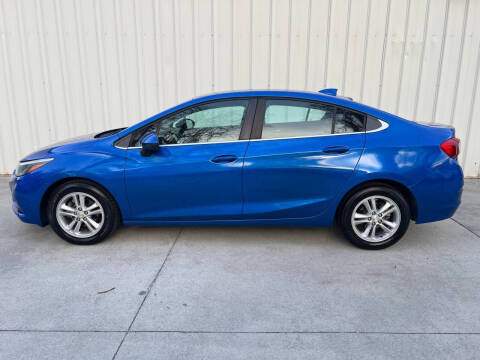 2017 Chevrolet Cruze LT Auto