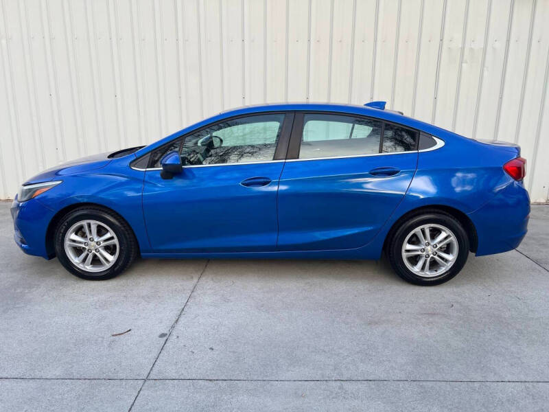 2017 Chevrolet Cruze LT Auto