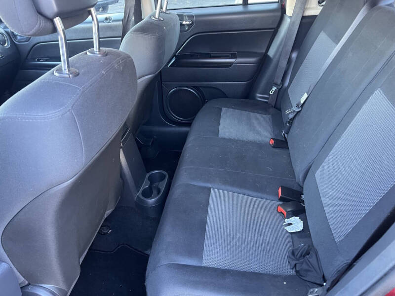 2012 Jeep Compass Sport