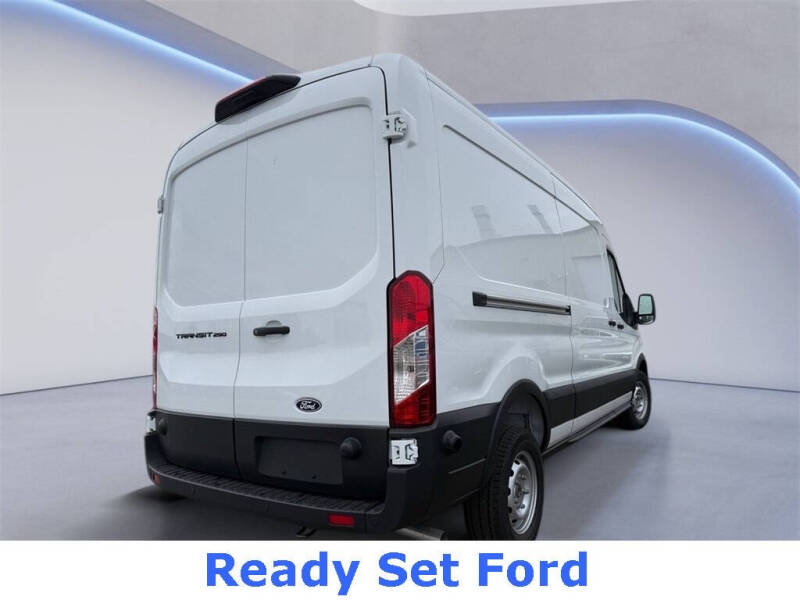 2026 Ford Transit 250
