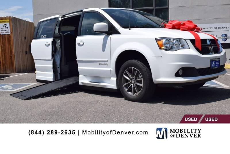2017 Dodge Grand Caravan for sale at CO Fleet & Mobility in Denver CO