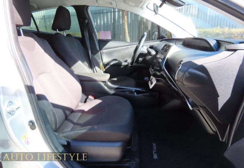 2018 Toyota Prius Three