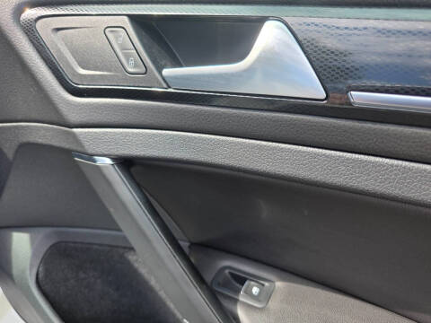 2016 Volkswagen Golf TSI SEL