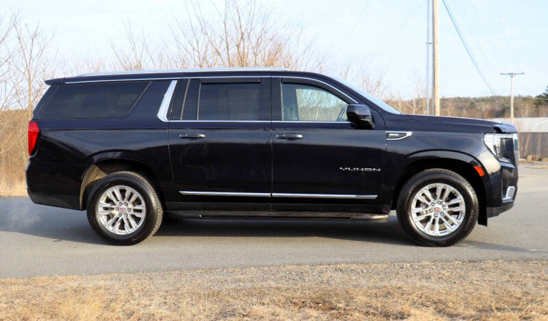 2023 GMC Yukon XL SLT
