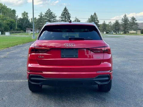 2024 Audi Q3 quattro S line Premium 45 TFSI