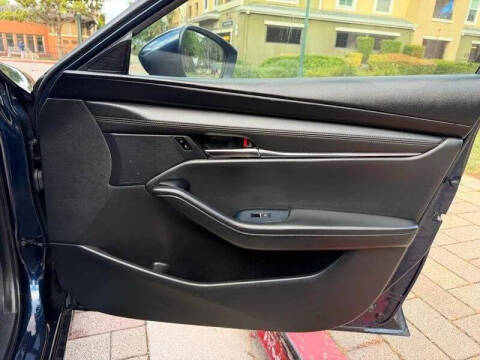 2019 Mazda Mazda3 Sedan Select